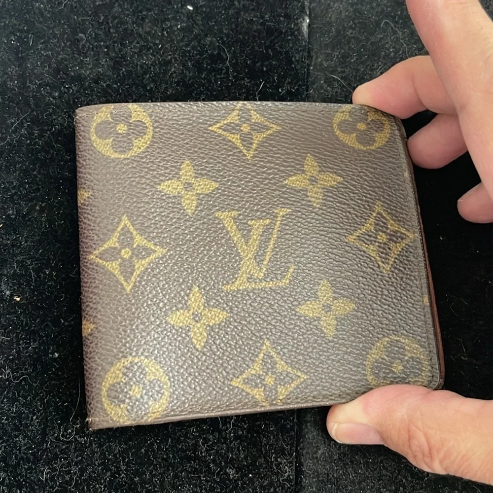 Louis Vuitton Authentic Vintage Monogram Bi Fold Wallet. MA165 - Picture 3 of 14